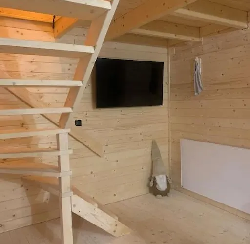 Srokowa Hacjenda Korbielow בקתה קז'יז'ובה (Krzyżowa)