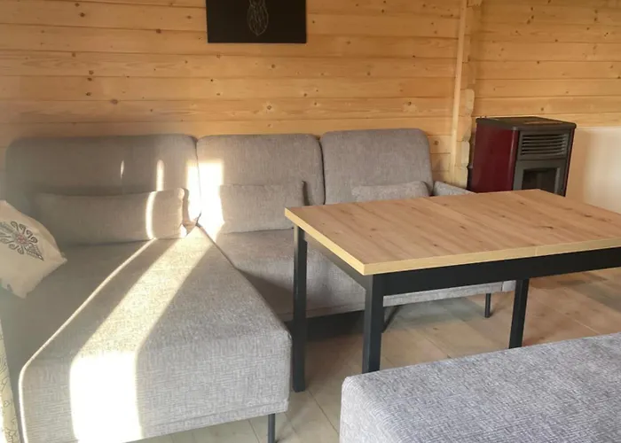 Srokowa Hacjenda Korbielow בקתה *